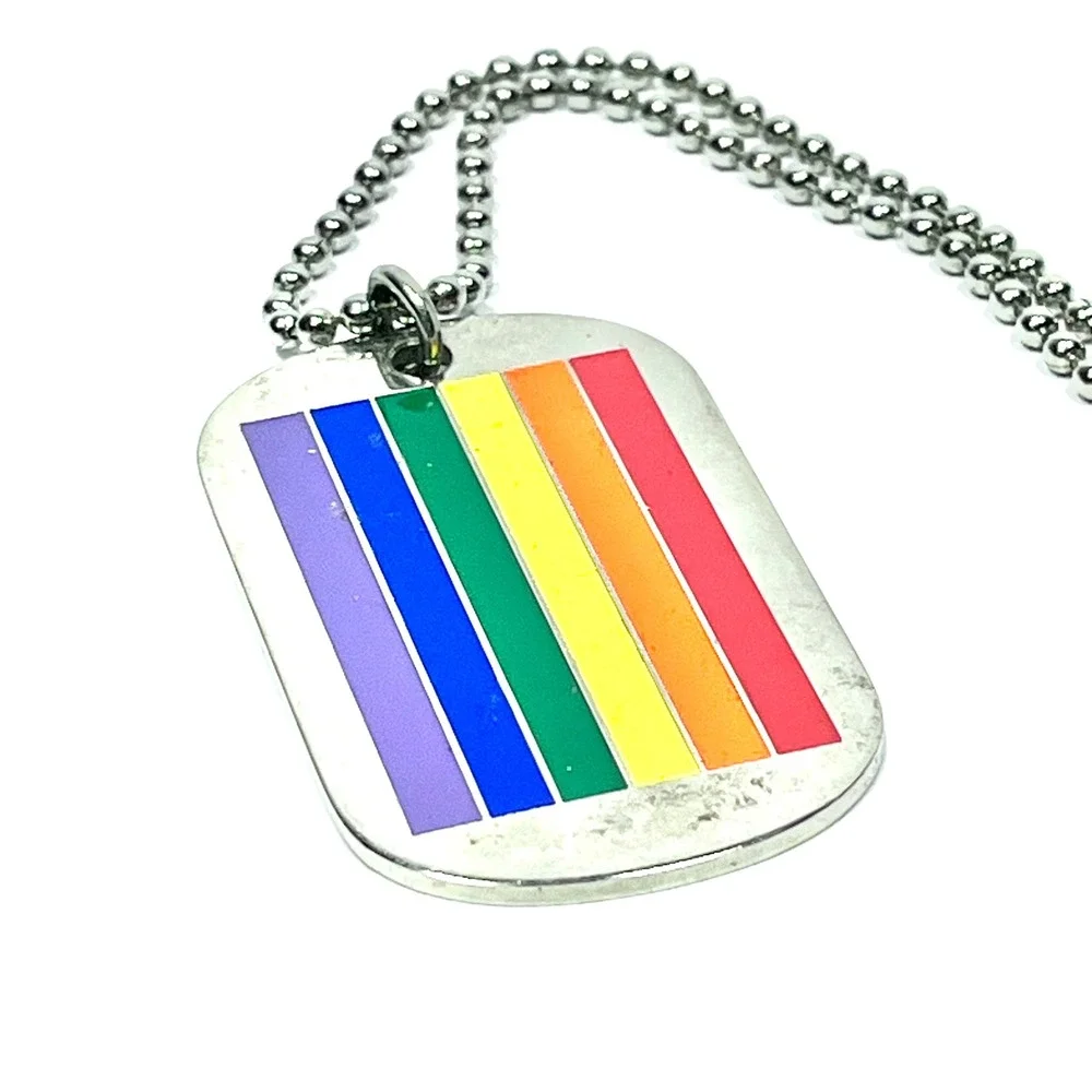 N/A piece from necklace